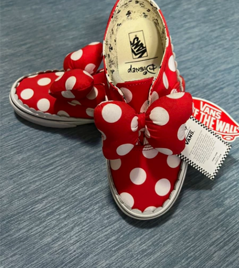 34码VANS范斯+Disney迪斯尼合作...