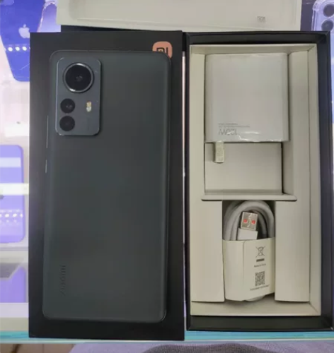 小米12pro,8+256G,保修期到20...