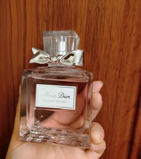 迪奥香水花漾甜心淡香水100ml 老公出差...