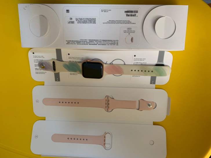 自用的watch se ，几乎全新，外观没...
