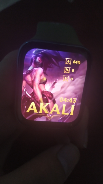 OPPO watch限量英雄联盟联名阿卡丽款