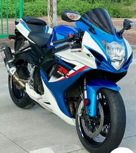 2013年 铃木L3 小R600摩托车,跑...