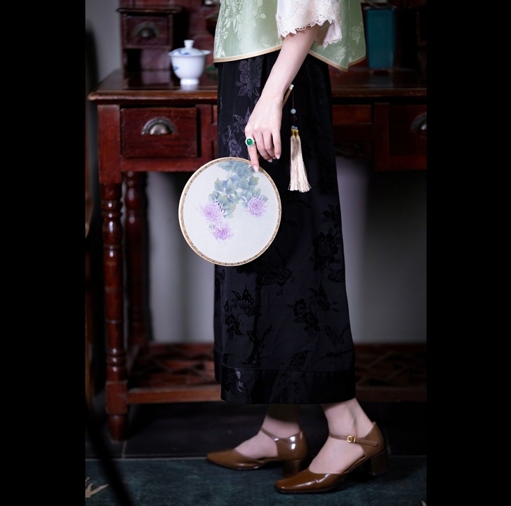 春秋款中式复古老缎子提花阔腿裤女休闲百搭宽...