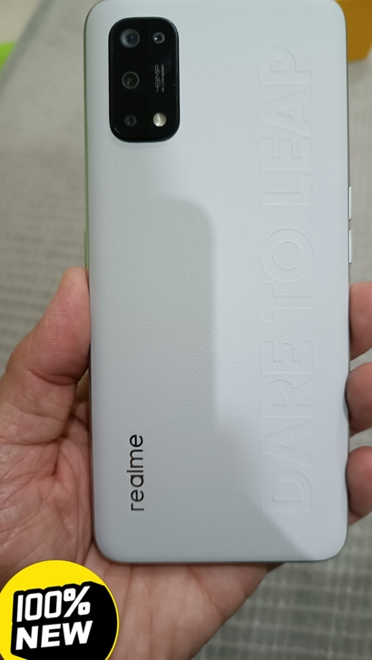 realme Q2pro 8+128素皮版...