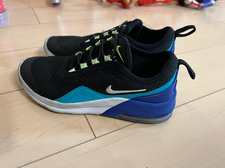 nike耐克运动鞋