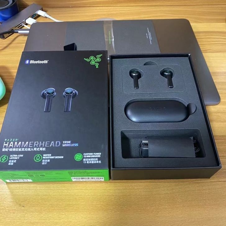 全新雷蛇战锤狂鲨蓝牙耳机 Razer雷蛇真...