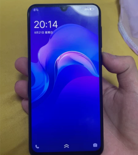 自用vivo z3 一台，边框轻微磕碰 6...