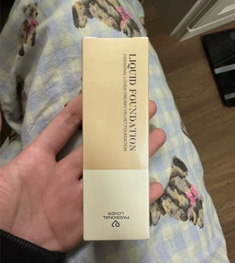 全新,看不见粉底液00瓷白色,换了超模粉底...