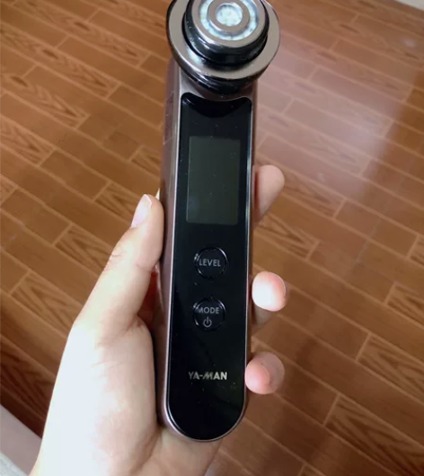 全新雅萌美容仪  买来一次也没有用过闲置着...