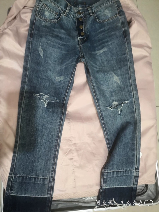 98新xS码女直筒微喇破洞牛仔裤，98新，...