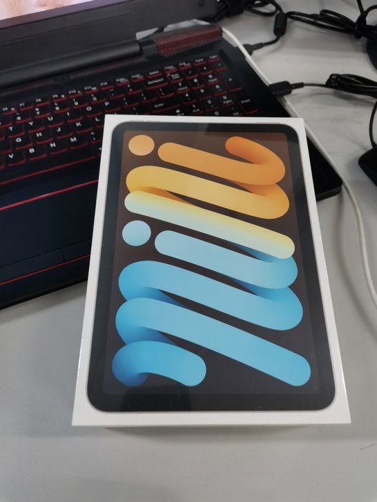 Apple iPad 10.2英寸平板电脑...