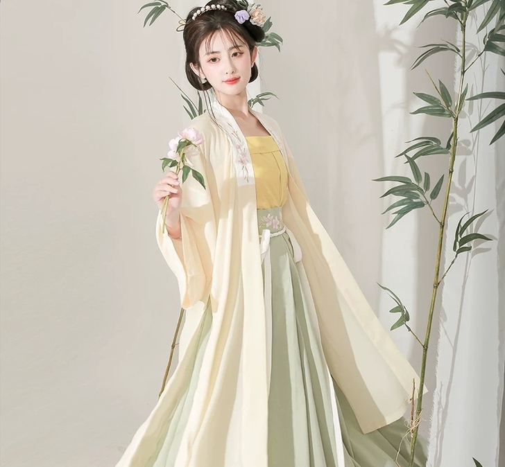 汐裳记 东月棠