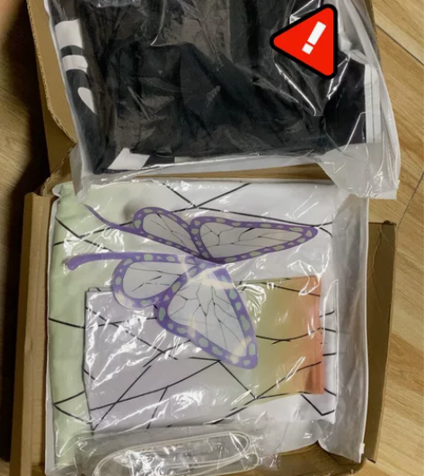 蝴蝶忍c服 L码 三町目家的 含队服(上衣...