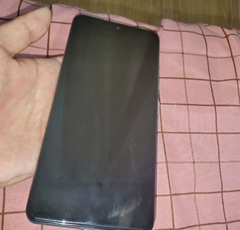 型号:红米k40(5G) 运行和储存:6g...