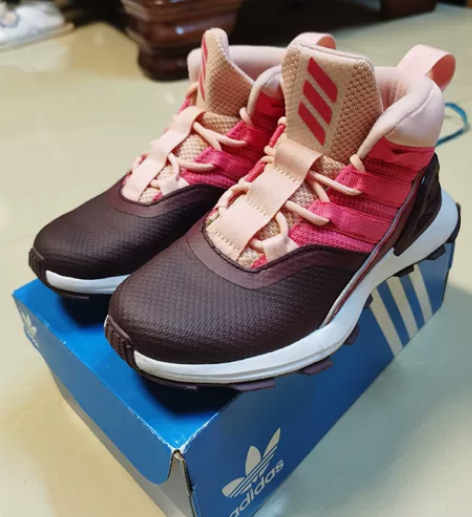 转95新专柜正品阿迪达斯高帮运动鞋,1uk...