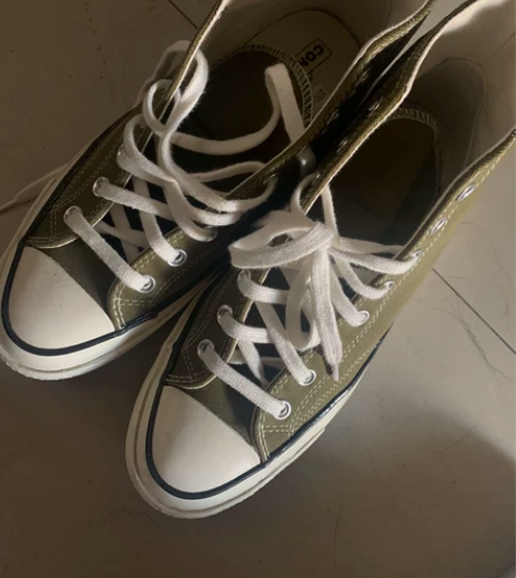 匡威高帮绿色95新42码正品 没穿过几次 ...
