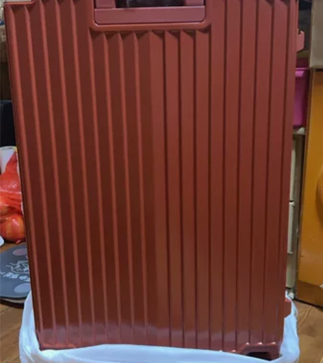 一月前买的全新行李箱用不上了,28寸 焦糖...