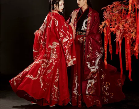 标价出:如梦霓裳x神都夜行录联名款九凤汉服...