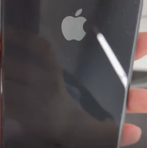 iPhone 8P 128G 个人闲置手机...