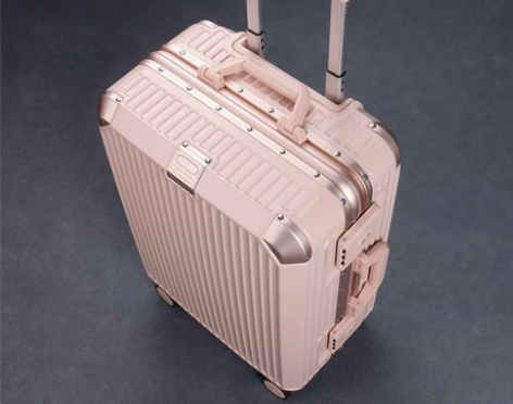MIYO 旅行箱 感兴趣的话点“我想要”和...