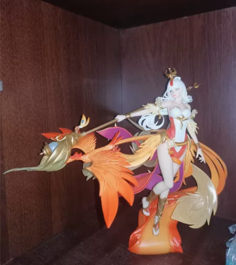 王者荣耀手办打包，不单 王昭君凤凰于飞手办...