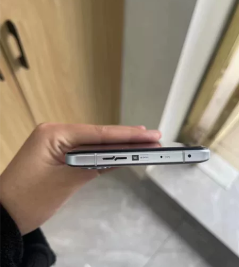 K40游戏增强版12+256  5G网络 ...