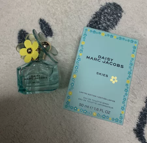 莫杰雏菊香水 天空雏菊,50毫升,购买于天...