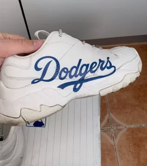 MLB(LA洛杉矶道奇队)女士白色厚底运动...