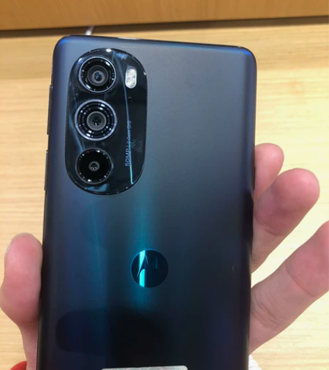 出一台摩托罗拉x30，8128 价格149...