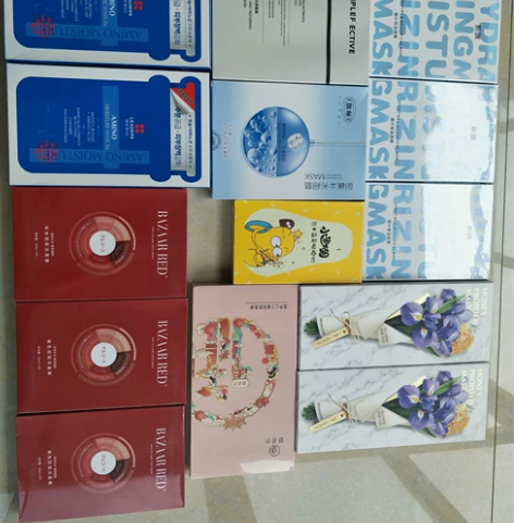 如图的所有面膜全部便宜转 都是全新未拆封...