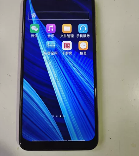 处理闲置海信手机一部,4+64GB,7成新...