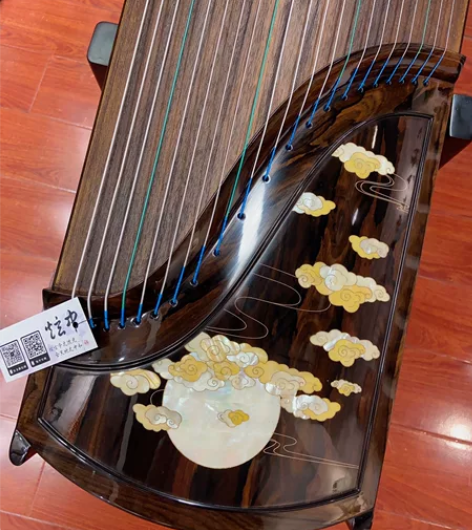 双十一新定的古筝终于到了 炫中古筝年终特惠...
