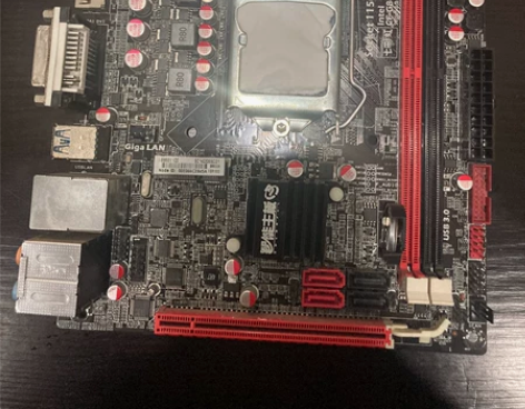 七彩虹b85itx主板,尺寸17*17,带...