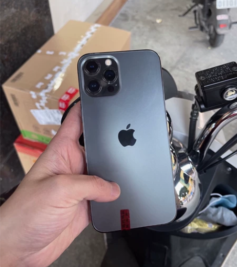 全原装 12ProMax 走平台 iPho...