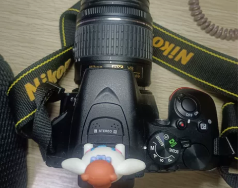 尼康D5600    包含基础镜头18－5...
