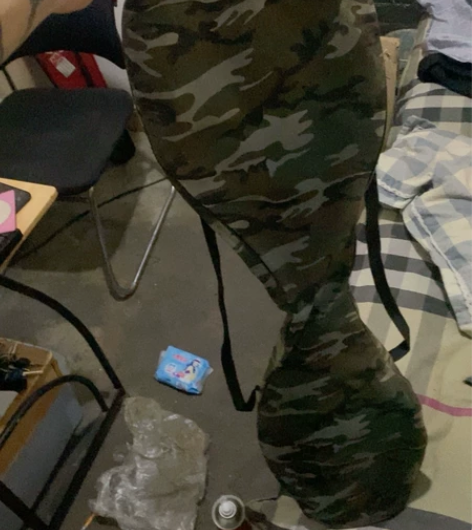 蛇形滑板小朋友可以玩,轱辘亮灯很好的东西,...