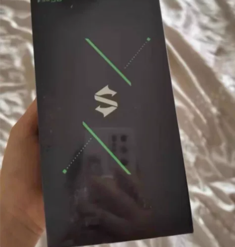 全新未拆封黑鲨5RS游戏手机 骁龙888版...
