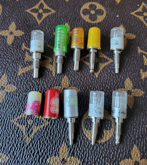 手机来电闪打包出，打包的为图中物品，基本都...