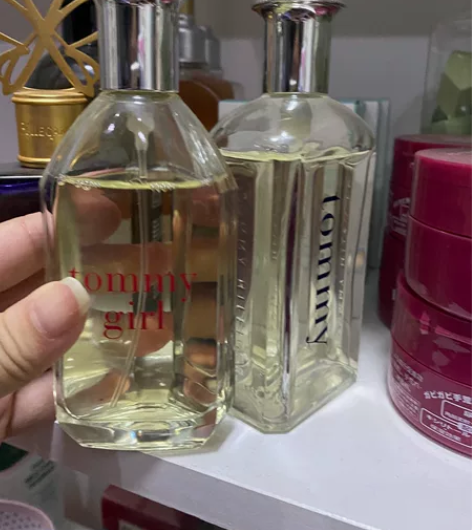 情侣香水两瓶一起,两瓶都有分出去过10mp...
