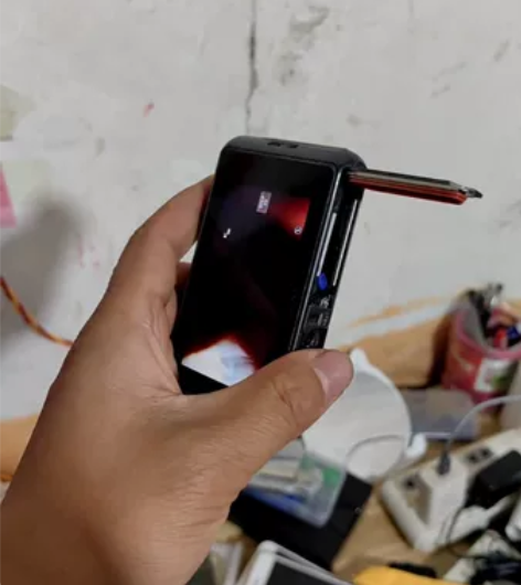 索尼tx100相机,功能正常,。有使用痕迹...