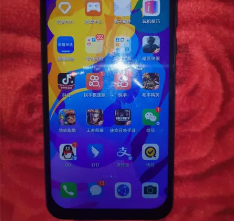 一部荣耀4t Pro，6+128的个人一手...