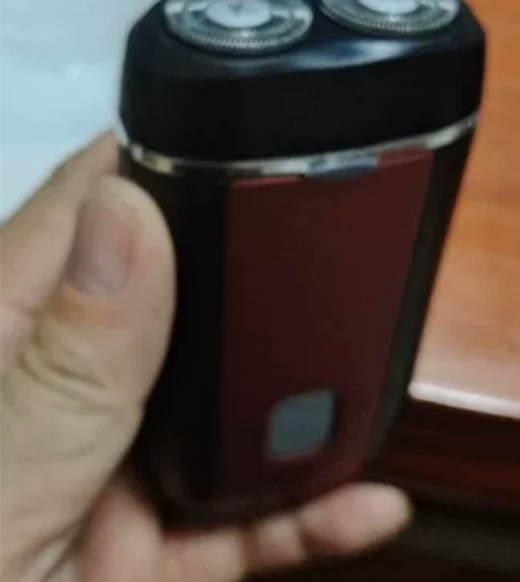 超大容量剃须刀充电宝，充一次用一年，多功能...