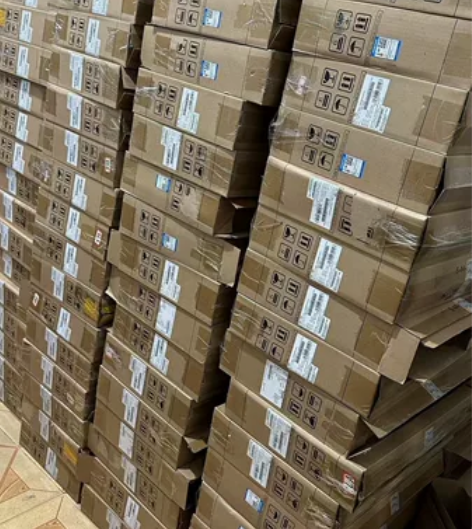 雷神T8000游戏笔记本定制款 处理器i5...