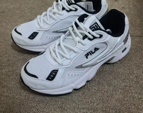 斐乐女鞋 240尺码,韩国代购购入,正品,...