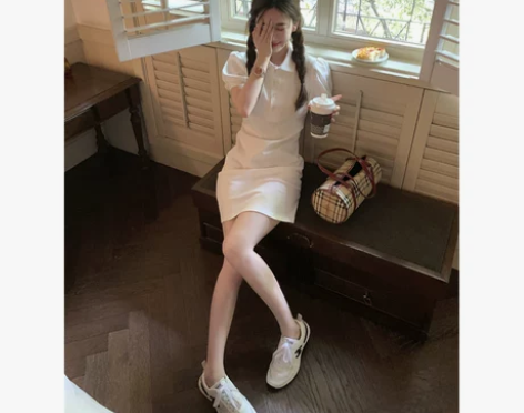 白色polo领t恤连衣裙女夏季法式学院风小...