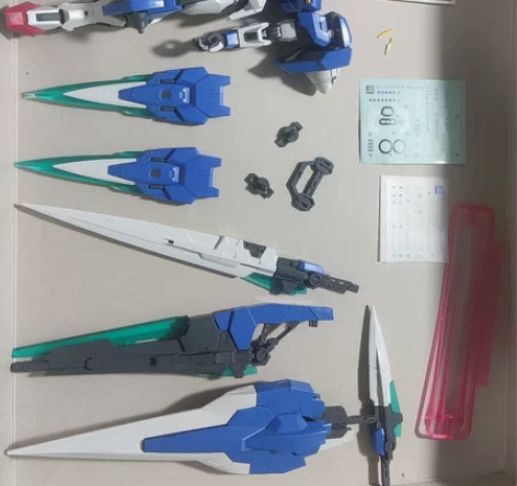 万代mg七剑 d。黄天线断了模型情况,如图...