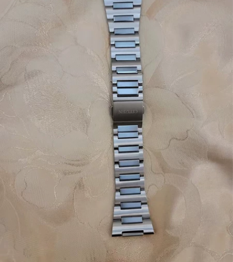 西铁城CC9009超级钛表链,表链全长,基...