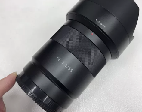 索尼55/1.8 镜头 实物拍摄，外观成色...