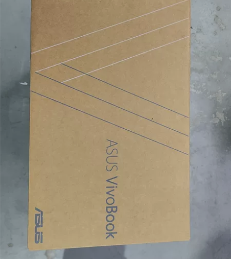 华硕Vivobook15 X包装盒，外包装...