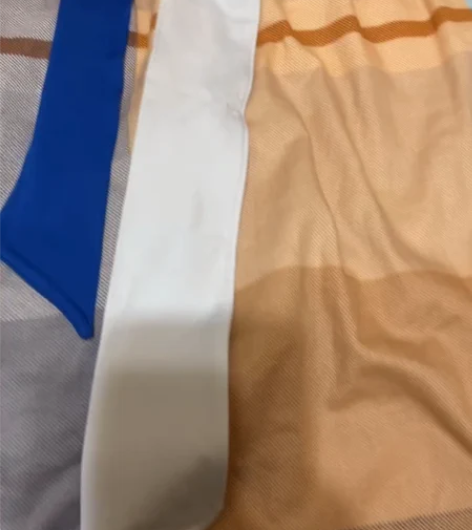 网球吸汗头带闲置出了！两条一起出了 感兴趣...